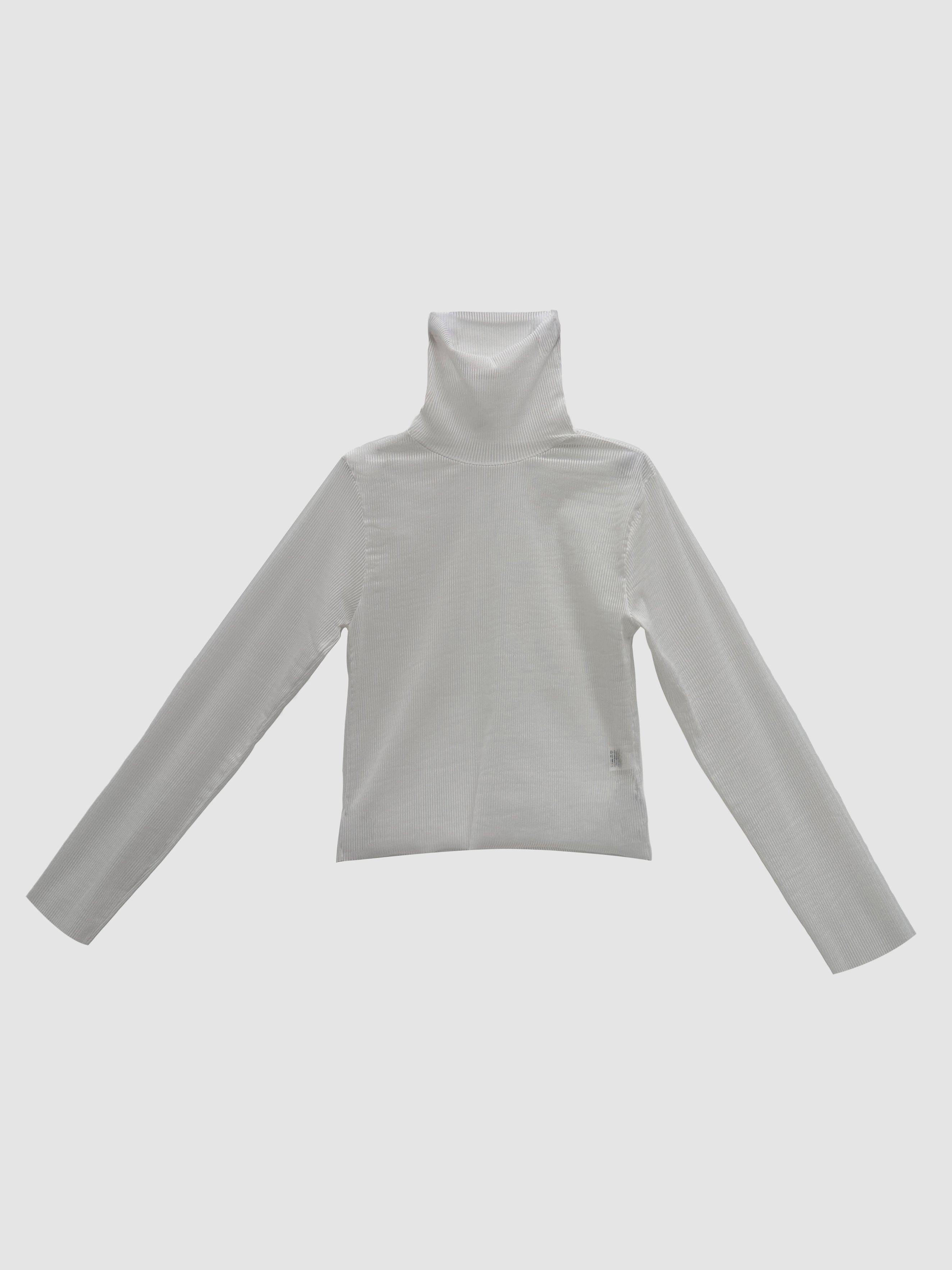 Product detailed shot of the white mesh turtleneck showcasing its intricate design details of the turtleneck.